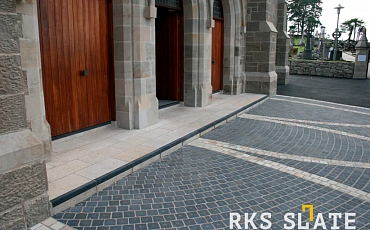 Натуральная каменная брусчатка RKS Slate Belgian Black: элегантность черного цвета в деталях