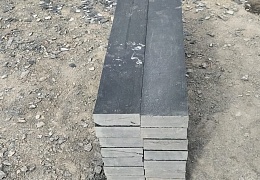 Бордюр (поребрик) из камня, Belgian Black, колотый, 50х1000 мм
