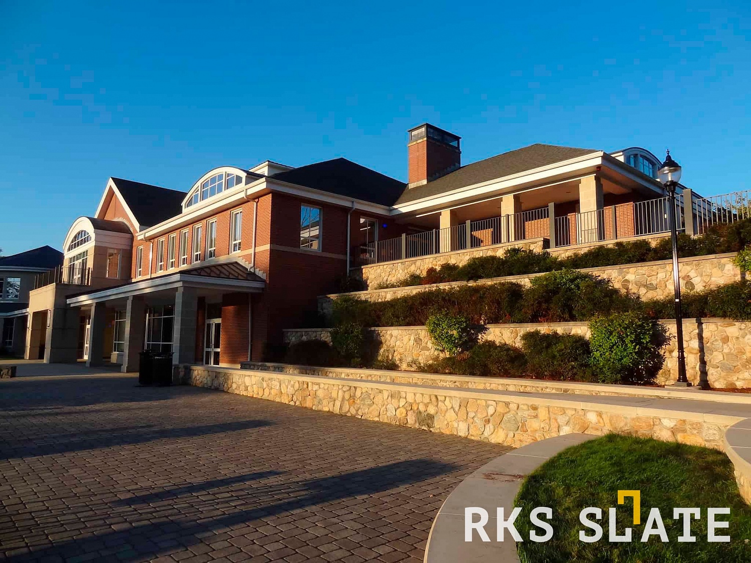 Облицовочный Натуральный Камень RKS SLATE Portland Blend Loose для Преображения Ваших Подпорных Стен