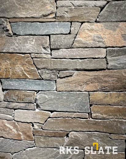 Натуральный камень для фасада RKS SLATE Multi Quartz Strips