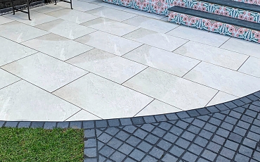 Натуральная каменная брусчатка RKS Slate Belgian Black: элегантность черного цвета в деталях